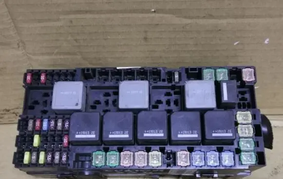 Ford Transit Custom Fuse box set BK2T-14401-AZH