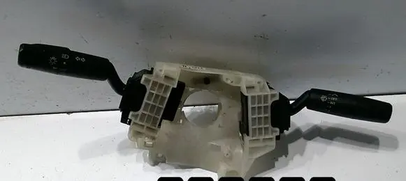 Mazda 3 I Other switches/knobs/shifts 17D682