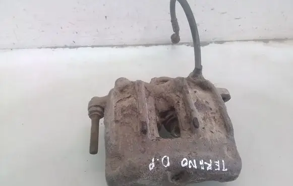 Nissan Terrano Front brake caliper
