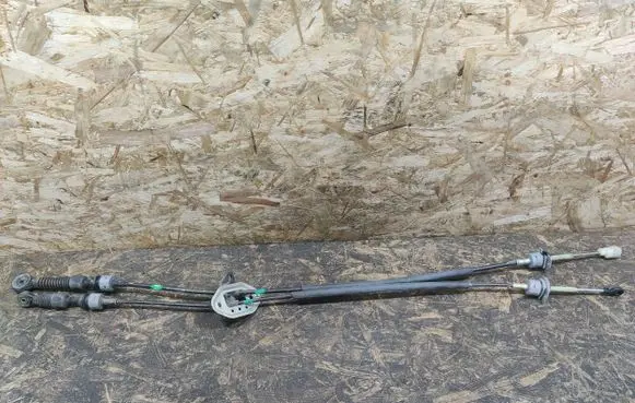 KIA Rio Gear shift cable linkage 1W1002B07