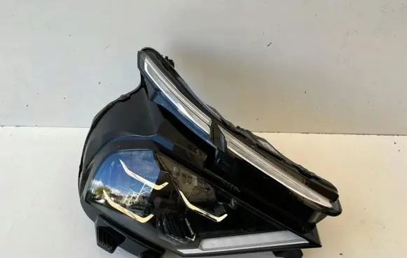 Citroen C4 III e-C4 Headlight/headlamp 9830649280