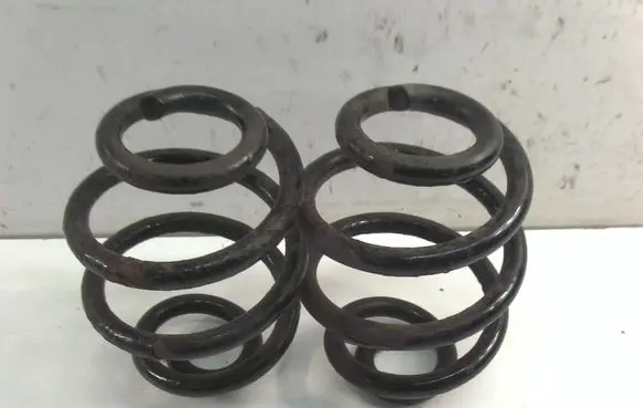 BMW 3 E46 Rear coil spring 