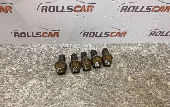 Mercedes-Benz C W204 Nuts/bolts 