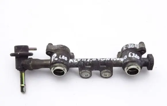 Subaru Legacy Fuel main line pipe 17522AA191
