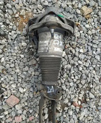 Audi Q7 4L Front shock absorber/damper 7L8616040B
