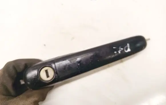 Volkswagen Sharan Front door exterior handle 