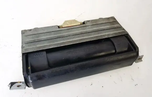Audi A6 S6 C4 4A Car ashtray 4A1857951dll