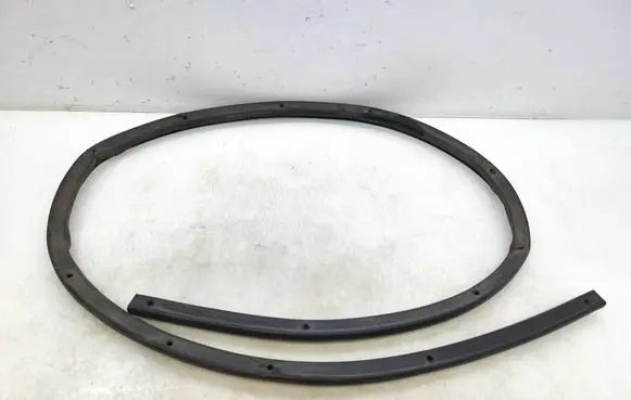 Nissan Qashqai Engine compartment rubber