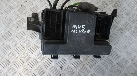 Ford Mondeo MK V Fuse box set DG9T-14A075-AA