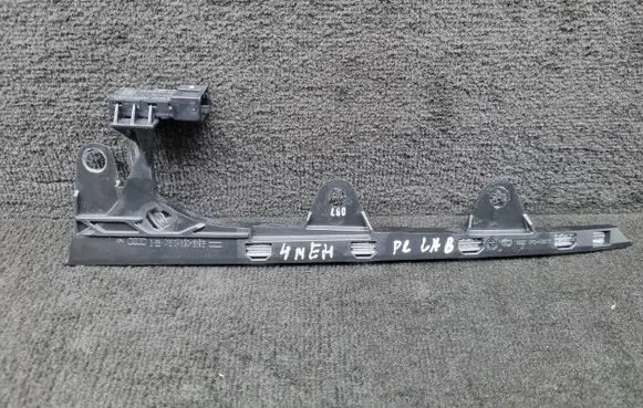 Audi Q7 4M Front door interior light 4M0947206C 4M0947206D