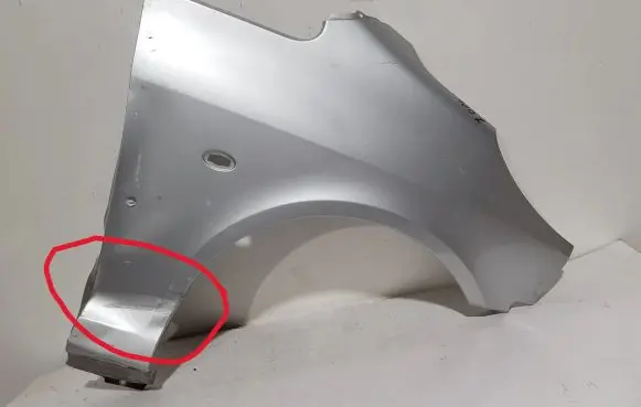 Peugeot 1007 Fender
