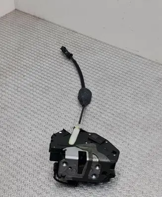 Ford Fiesta Front door lock 8A6AA21812BE