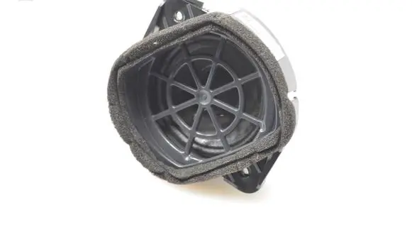 Audi A6 S6 C6 4F Front door speaker 4F9035411
