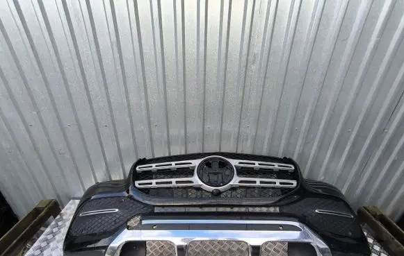 Mercedes-Benz GLS X167 Front bumper A1678855102 A1678854902 A1678855202