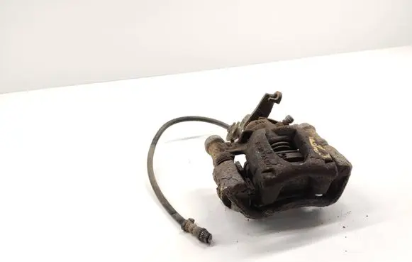 Nissan NV400 Rear brake caliper