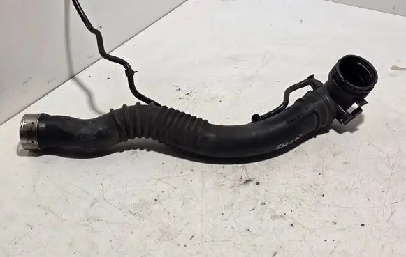 BMW 3 F30 F35 F31 Intercooler hose/pipe 7597592 8608734 60873500
