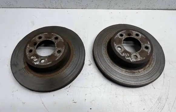 BMW 5 E60 E61 Front brake disc