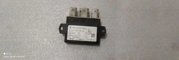 Mercedes-Benz C W205 Parking PDC control unit/module A2539059800