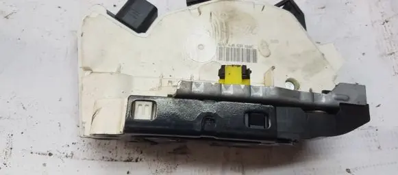Seat Ibiza IV (6J,6P) Rear door lock 6J0839016C