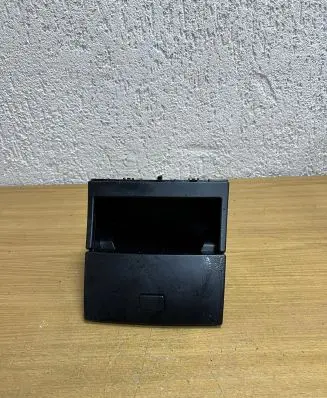 Mercedes-Benz ML W164 Car ashtray A1646800010 F1823