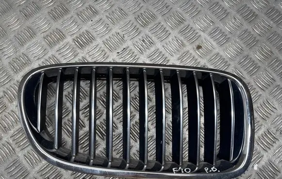 BMW 5 F10 F11 Front grill 7200728