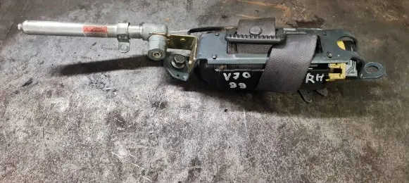 Volvo S70 V70 V70 XC Front seatbelt 9206503
