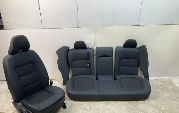 Seat set