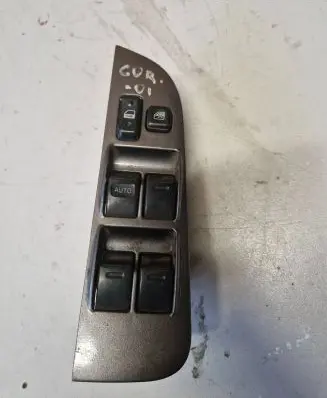 Toyota Corolla E120 E130 Electric window control switch 8482012340