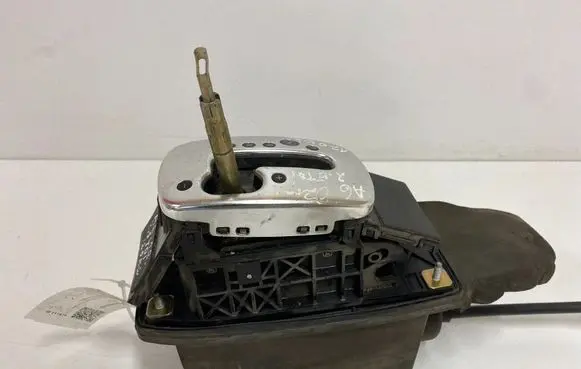 Audi A6 S6 C5 4B Gear shifter/selector