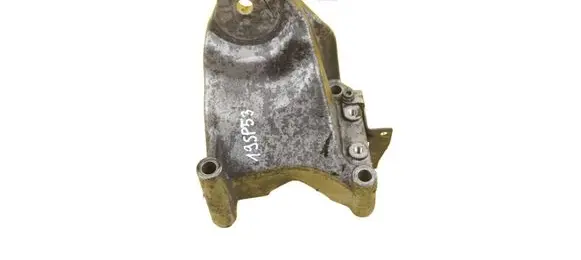 Volkswagen Touareg I Engine mounting bracket 070199308B BPE