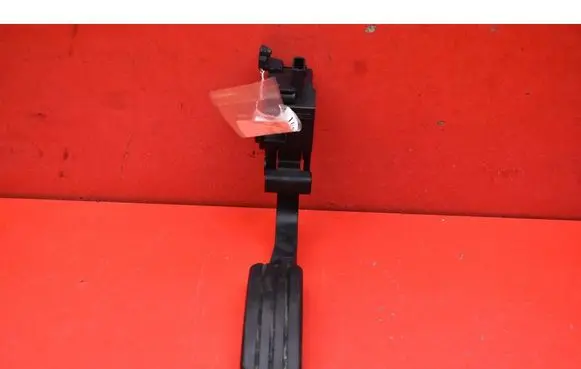 Dacia Lodgy Accelerator throttle pedal 180021343R