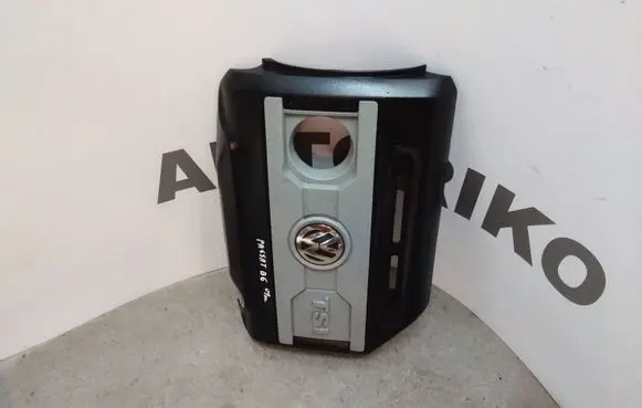 Volkswagen PASSAT B6 Engine cover (trim)