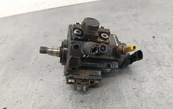 Alfa Romeo 159 Fuel injection high pressure pump