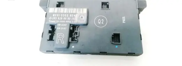 Mercedes-Benz C W203 Door control unit/module 2038209085 28-4005-6802-3-00