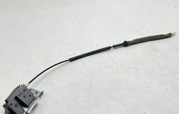 Chrysler Pacifica Sliding door lock 043005