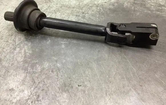 Mercedes-Benz B W245 Steering column universal joint