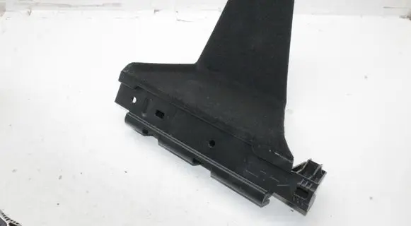 Tesla Model Y Centre console side trim rear 178622700B