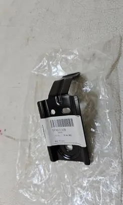 Seat Leon IV Fender mounting bracket 5FA821328
