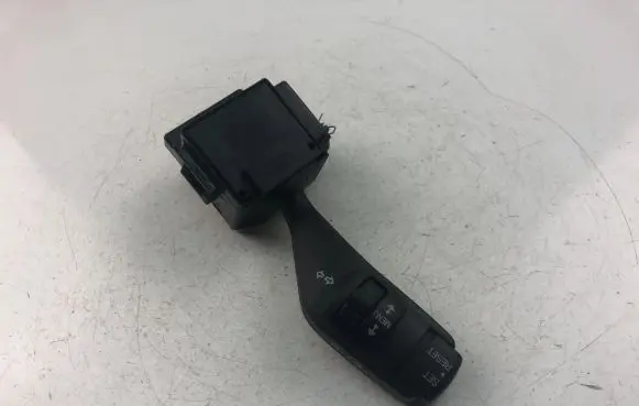 Ford C-MAX I Indicator stalk 17D940D