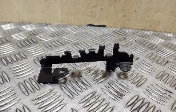 Peugeot 308 Other engine bay part