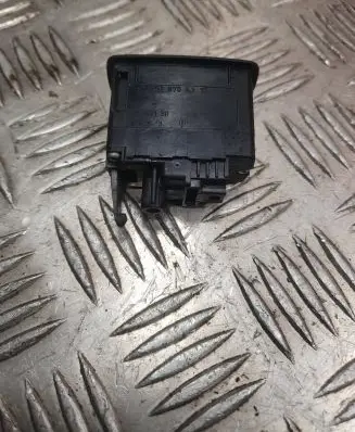 Mercedes-Benz ML W164 Tailgate opening switch A2518706310 6792533