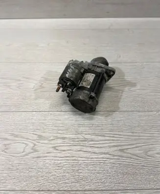 BMW 1 E81 E87 Starter motor 7523450 MS4280001750