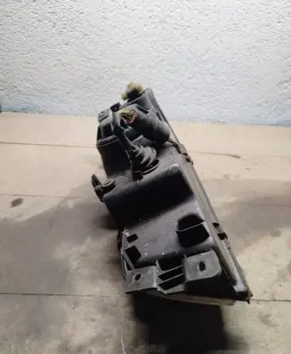 Hyundai Pony Headlight/headlamp 1010490