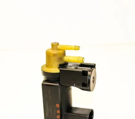 Volvo V40 Turbo solenoid valve 31339808
