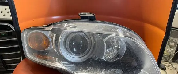 Audi A4 S4 B7 8E 8H Headlight/headlamp 8E0941030AS