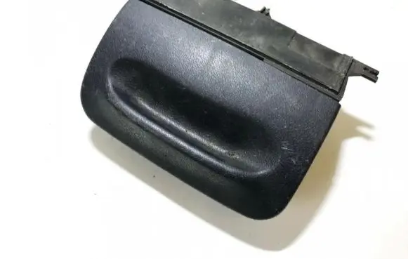 Ford Escort Car ashtray 95aba04800aew 95ab-a04800-aew
