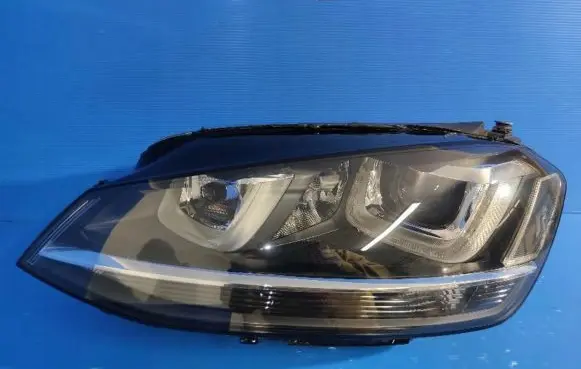Volkswagen Golf VII Headlight/headlamp 5G1941033