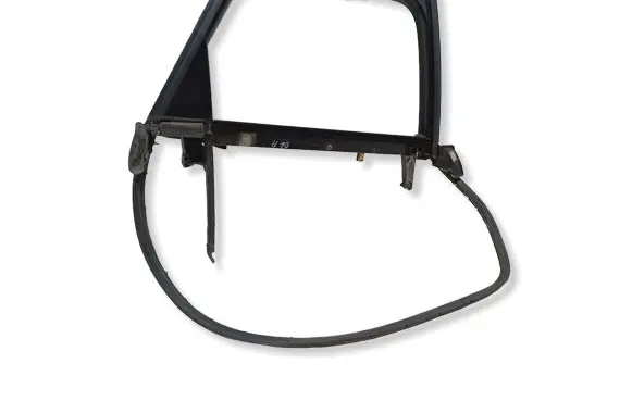 Audi A4 S4 B7 8E 8H Rear door window/glass frame 8E0867370