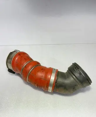 BMW 5 E60 E61 Intercooler hose/pipe 7796293 11279410