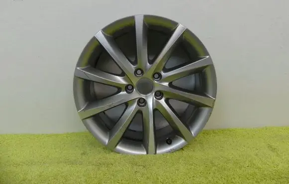 Volkswagen PASSAT CC R17 alloy rim 3c0601025ba